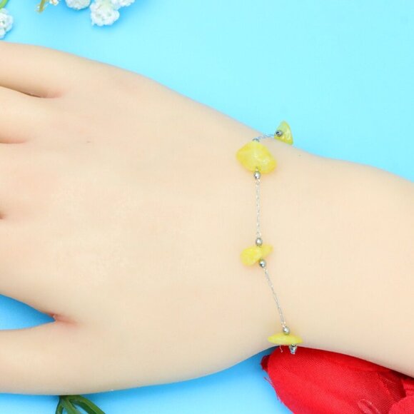 Chic & Stylish Bracelet – A Thoughtful Gift for Women and Girls, DYC1824 - Picture 3 of 8